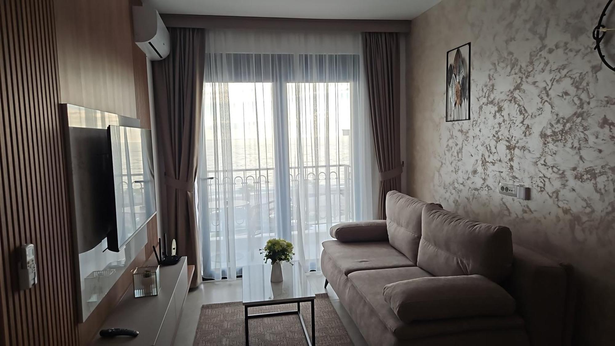 Vienna Luxury Apartments Dobrá Voda Exterior foto
